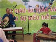 Bóng đá anh, ngoại hạng anh, lịch thi đấu euro 2012, GS.TS Trần Văn Khê hòa đờn với bé gái... 6 tuổi rưỡi 